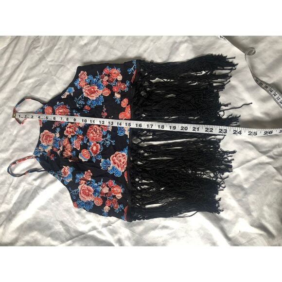 Forever 21 Strappy floral black tank top with fringe size M - Picture 7 of 7